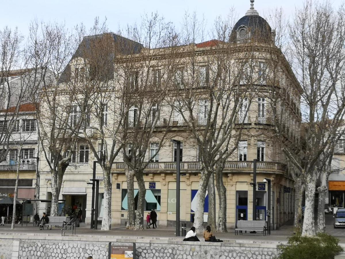 Appartement de 105m2, balcon sur Cours de la République Narbona Exterior foto