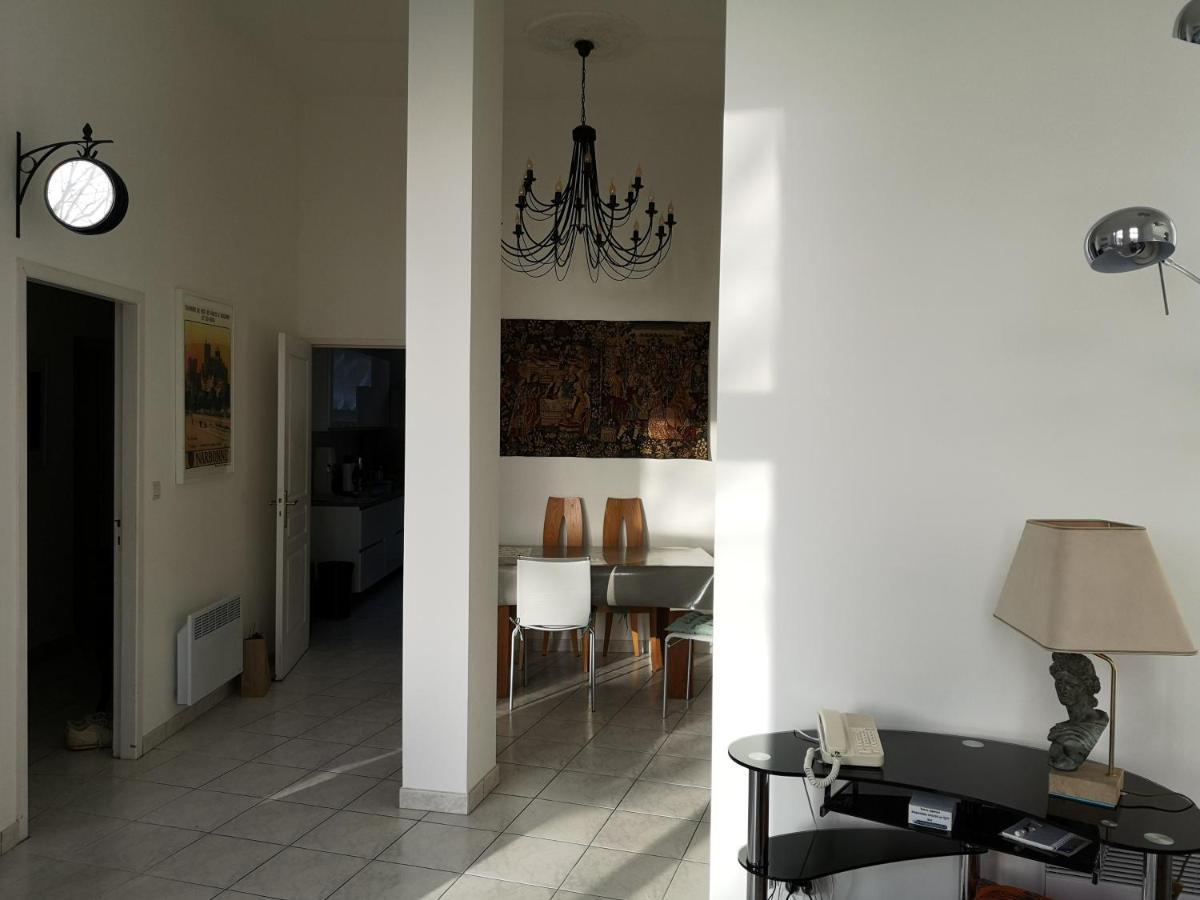 Appartement de 105m2, balcon sur Cours de la République Narbona Exterior foto